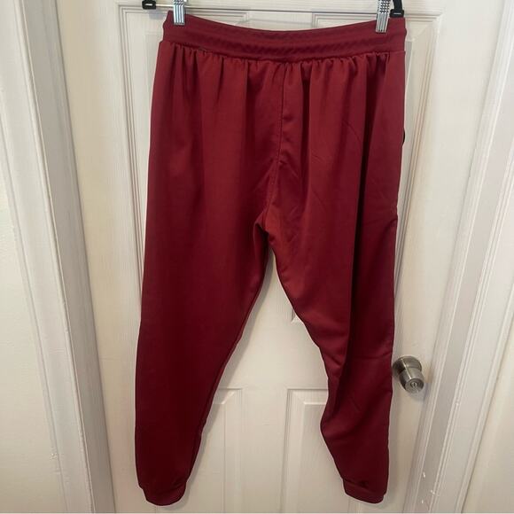 BraveHeart Burgundy Luxury Jogger Set - Picture 12 of 13